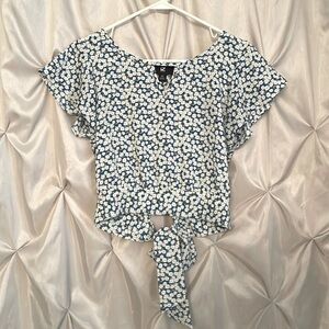 IZ Byer Daisy Top size XS